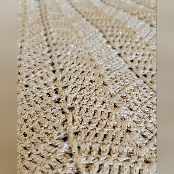 Sparkly Gold Woven Top, Limited, Size S - Picture 5 of 6